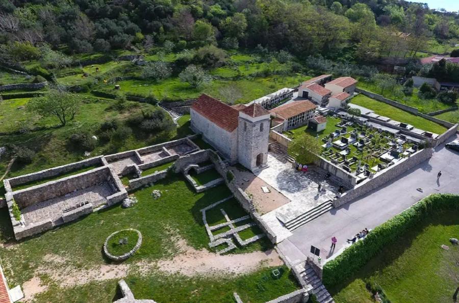 Anchor Baska Διαμέρισμα Εξωτερικό φωτογραφία