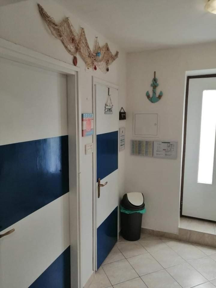Anchor Baska Διαμέρισμα Εξωτερικό φωτογραφία